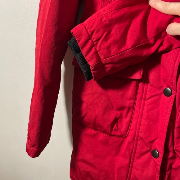 Red winter jacket - Picture 9 of 9